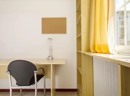 Residencia Universitaria Siglo Xxi * Culleredo