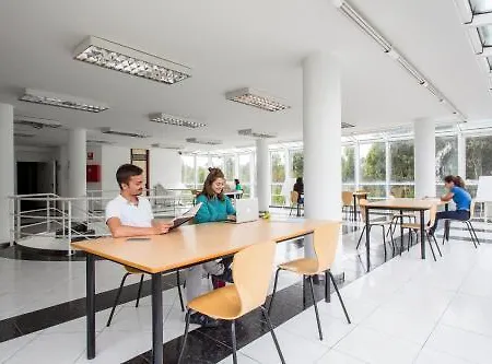 Residencia Universitaria Siglo Xxi Hotel Culleredo